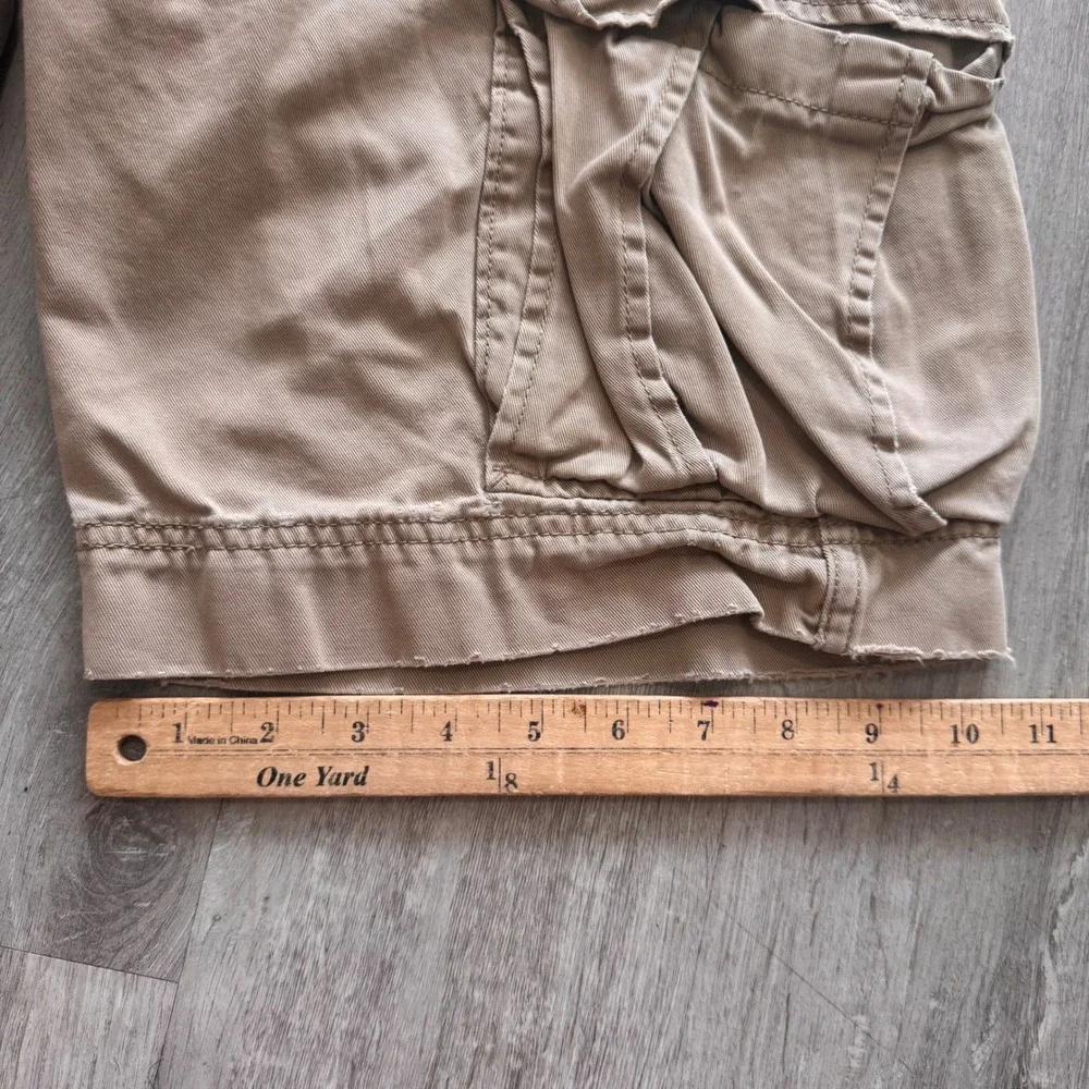 Levi's Mens Cargo Shorts Khaki Tan 100% Cotton Multi Pocket W32 Utility Casual